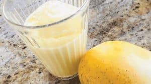 mango smoothie recipe lassi yoghurt