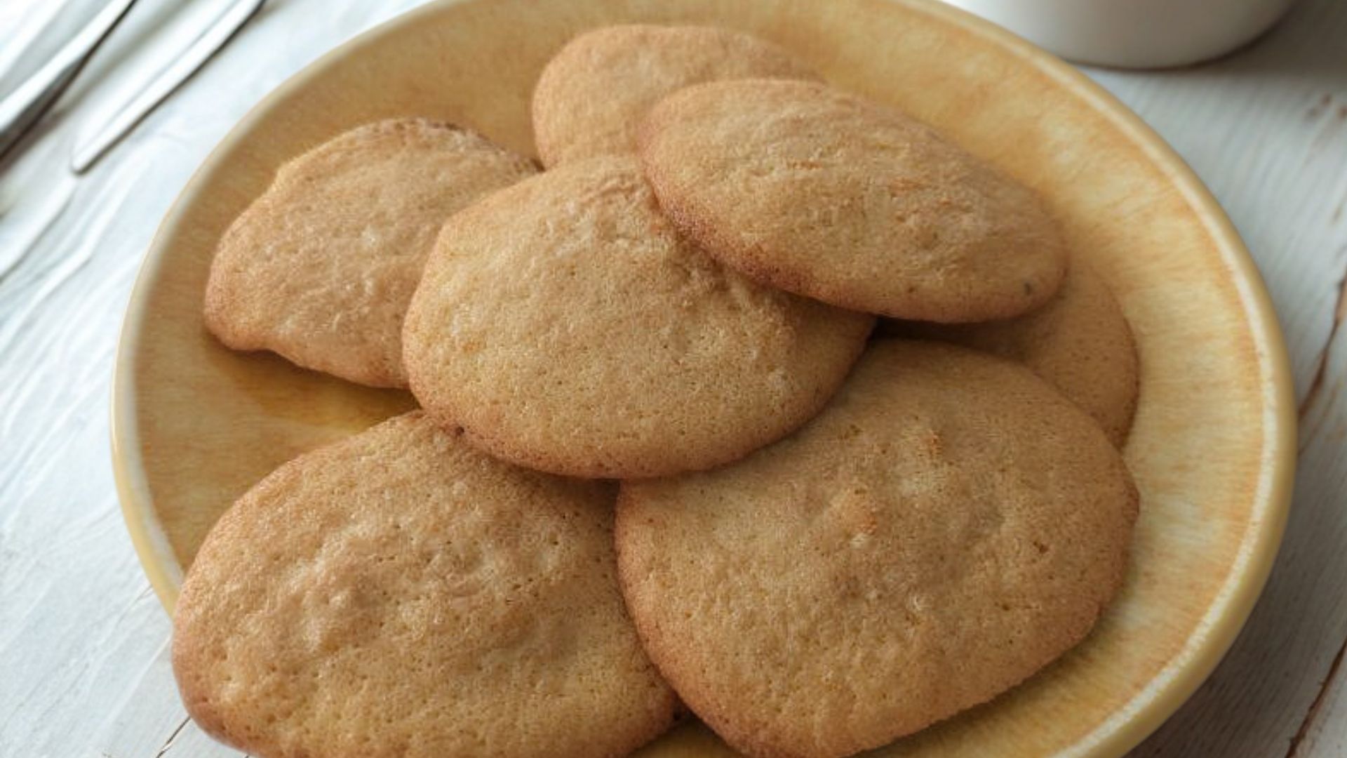 Eierkoeken (egg cakes)