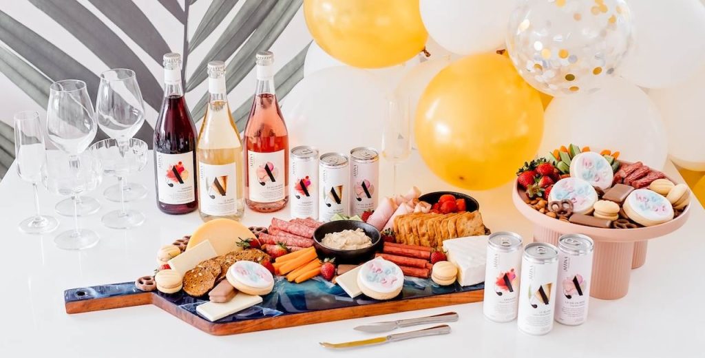Immerse in the Taste of Award-Winning Non-Alcoholic Wine by Altina Drinks